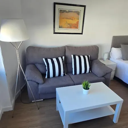 Triana Apartament *